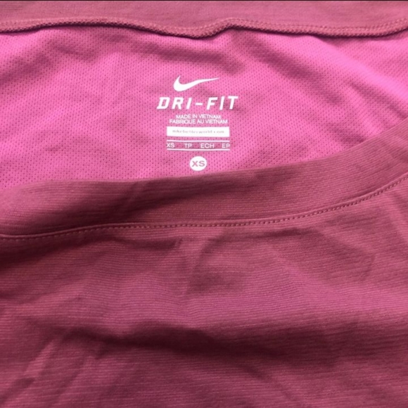 NWT Nike Dri-Fit Epic Women's Cuff-Sleeved Shirt - Picture 4 of 6